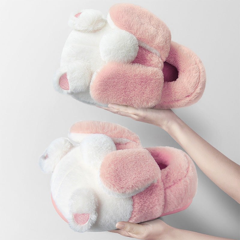 Women In Cotton Slippers With Wrapped Heels Are Cute In Winter